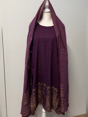 Pakistani 3 Piece Deep Purple & Gold Winter Shalwar Kameez Suit